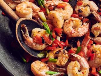 Sweet & Spicy Red Chili Shrimp Sauté